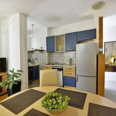 Prodan * Porec