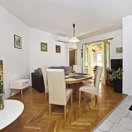Apartment Prodan